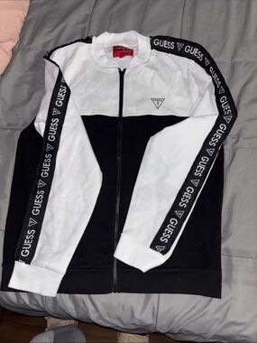 GUESS Black White Logo-Trim Zip Track Jacket
